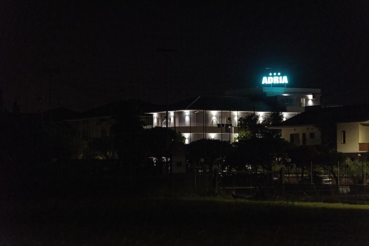 Adria Beach Hotel Alba Adriatica Εξωτερικό φωτογραφία